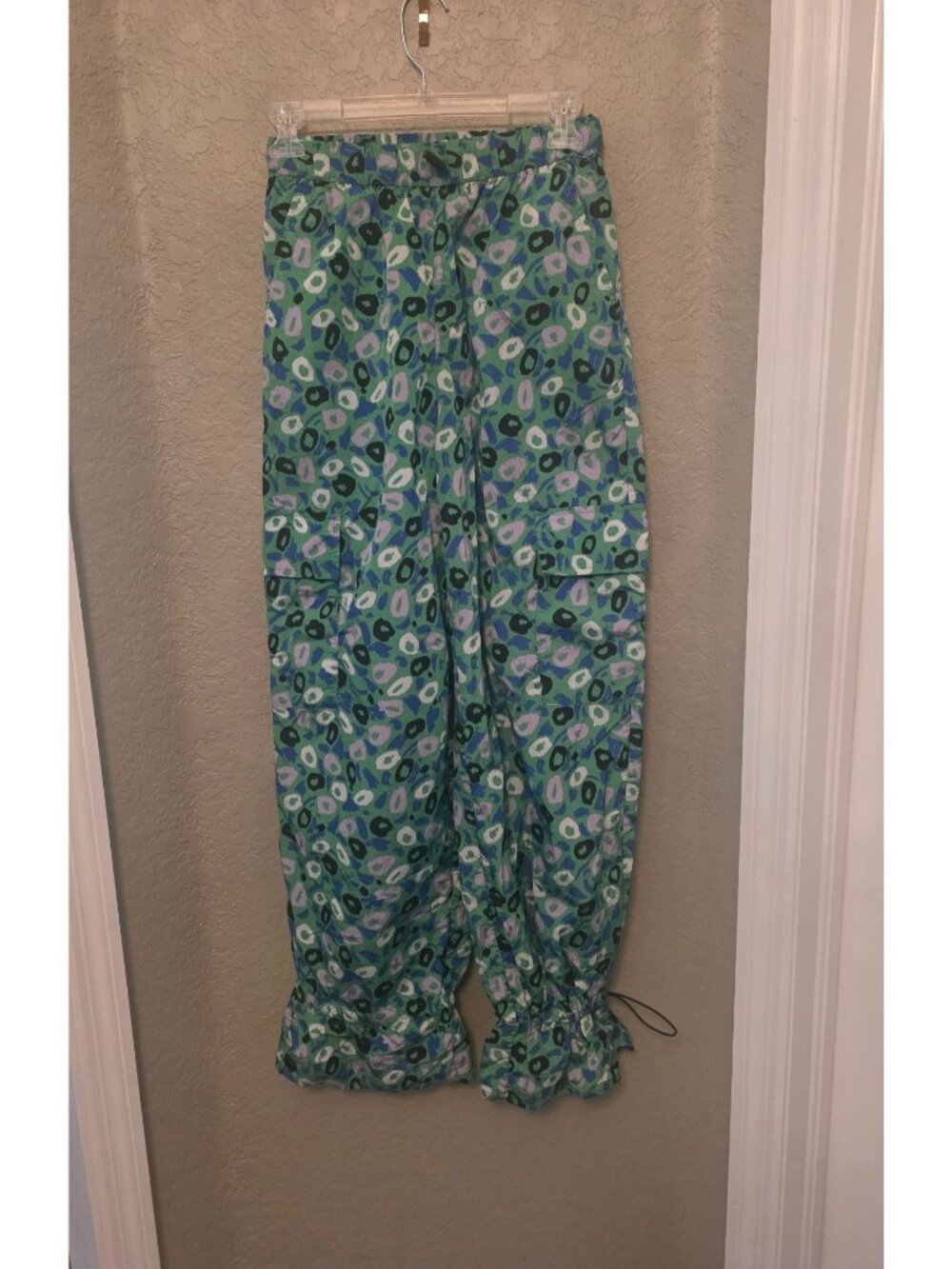 Diane von Furstenberg X Target Green Lightweight Cargo Parachute Pants XS EUC